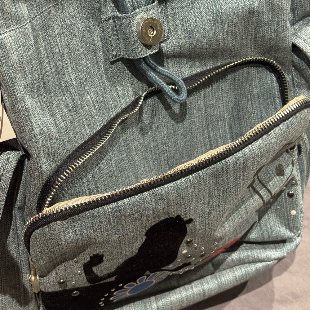 KIPLING Alice in Wonderland Backpack - Picture 7 of 10